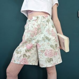 Sag Harbor Pretty in Pink Floral Shorts | Vintage 80s